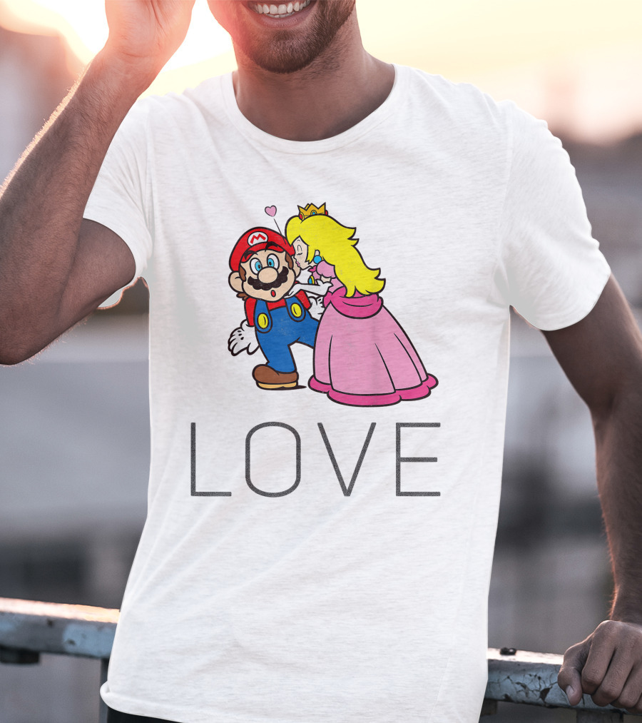 Super Mario Princess Peach Kiss Love Iconic Funny Moment T-Shirt