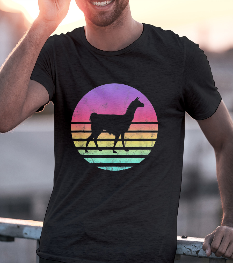 Classic Llama Retro Sunset T-Shirt