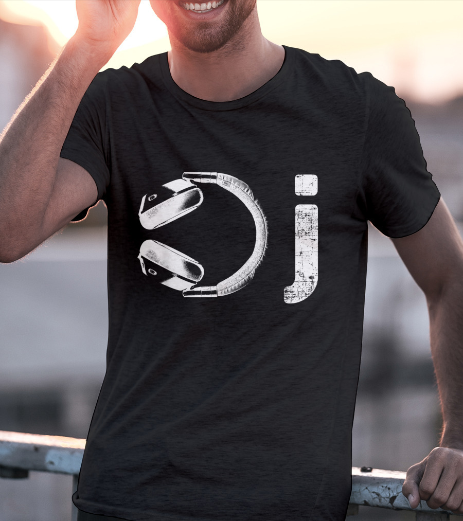 DJ Headphone I Heart Being A DJs Party T-Shirt