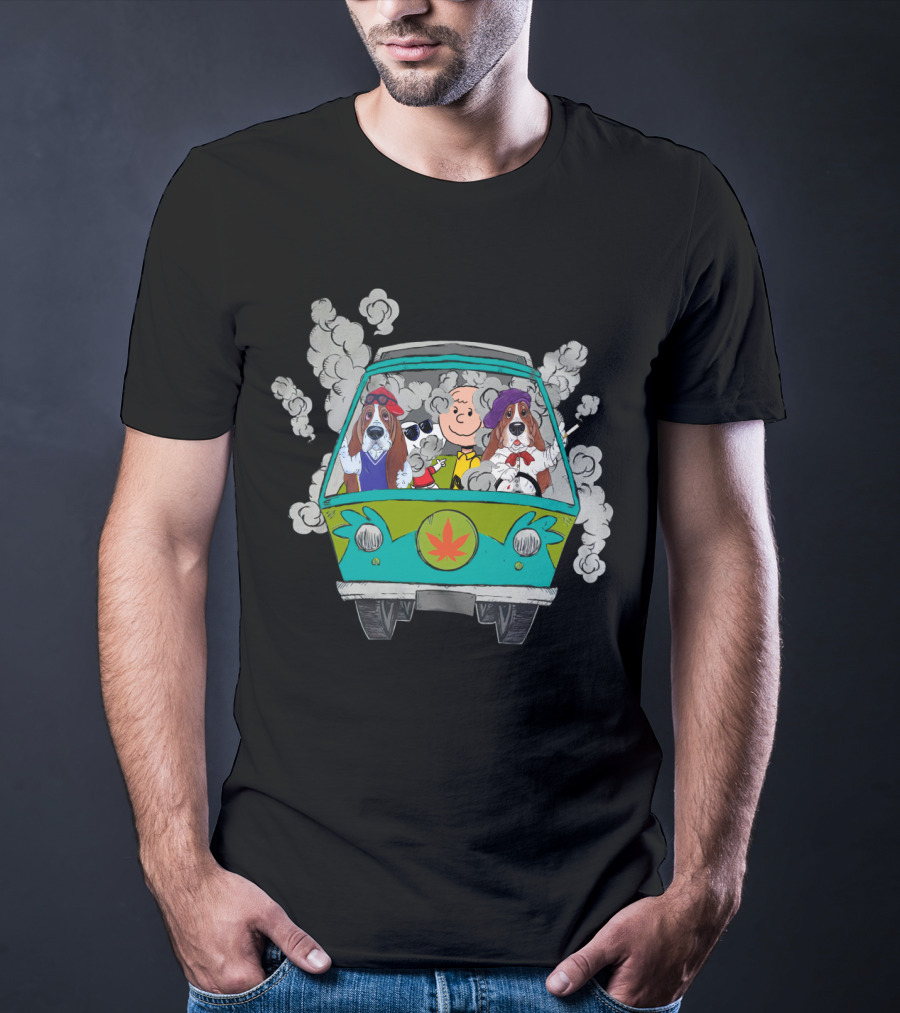 Basset Hound Ds0 Charlie Brown Snoopy Mystery Machine Smoke T-Shirt