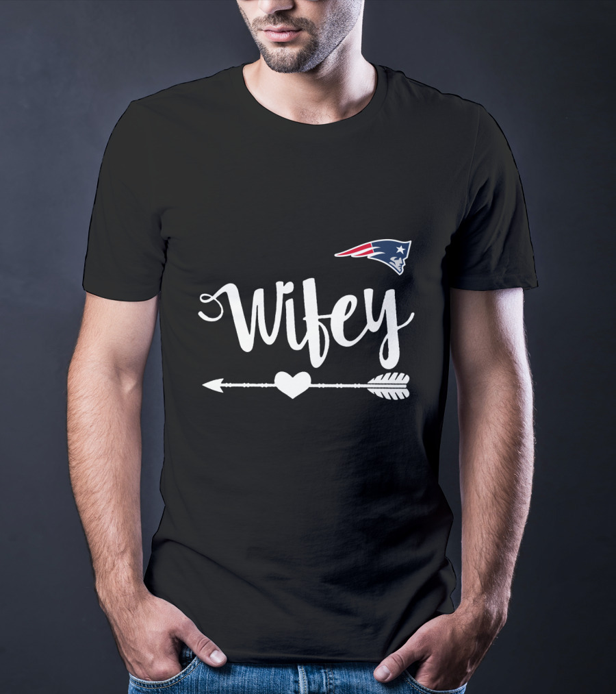 Wifey New England Patriots T-Shirt