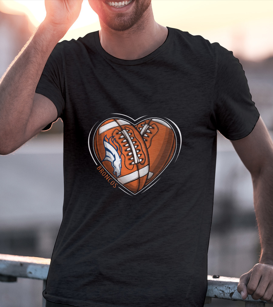 BBroncos Heart Design DH 90 NFL Denver Broncos T-Shirt