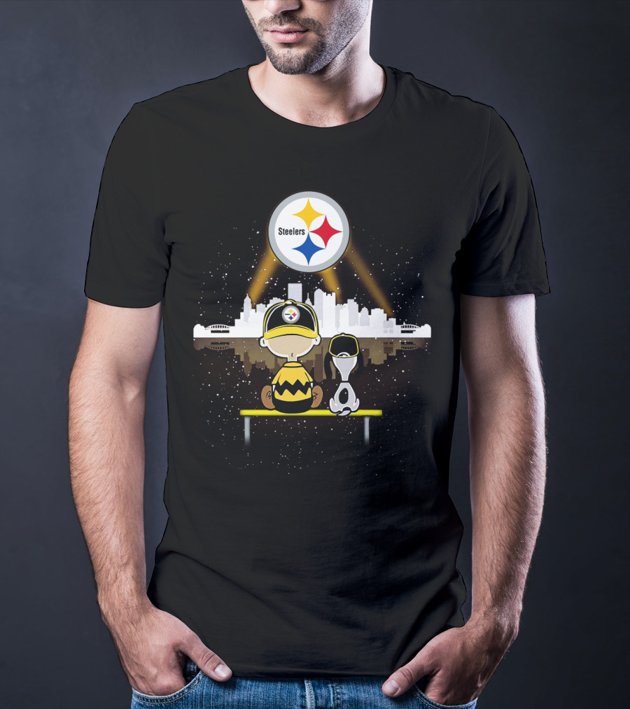 Charlie Brown Snoopy Steelers Skyline Reflection T-Shirt