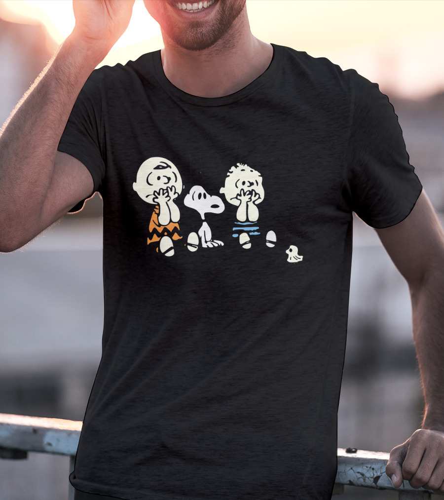 Peanuts Snoopy Charlie Brown Christmas Boo Spooky Scene T-Shirt