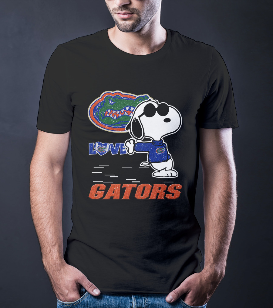 Snoopy Love Florida Gators Football T-Shirt