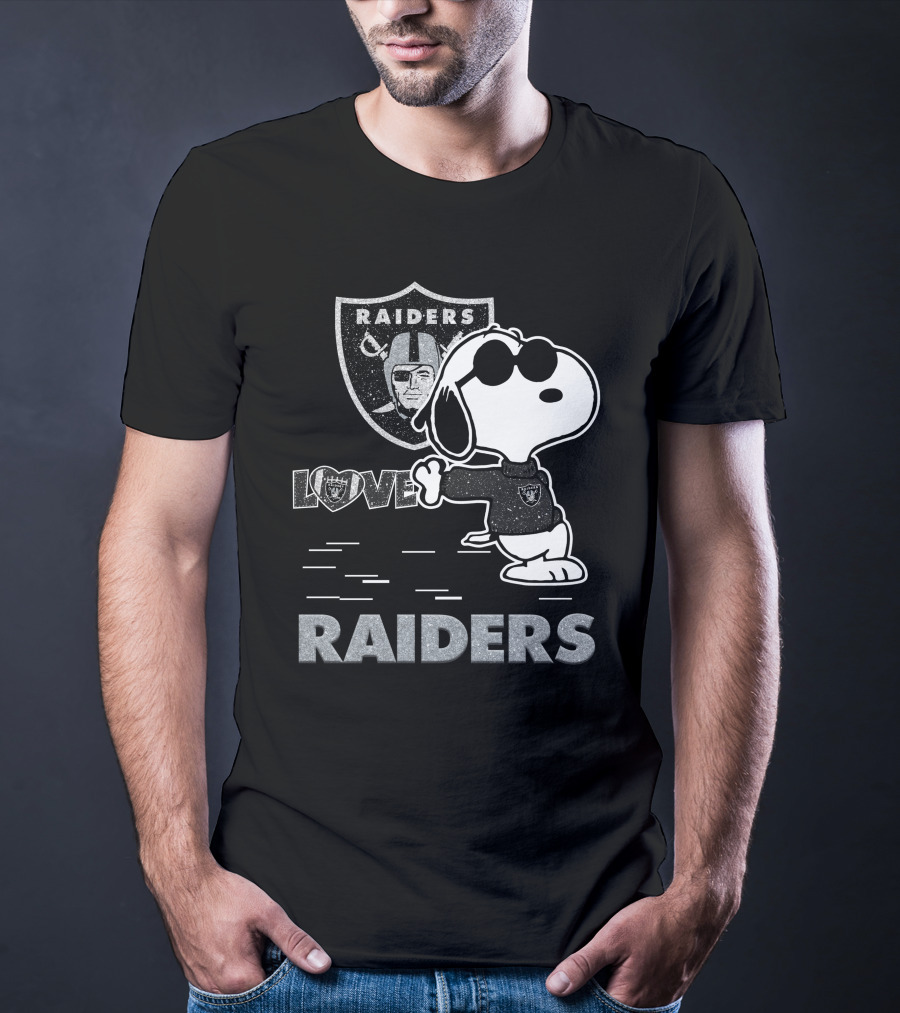 Snoopy Love Raiders Las Vegas Raiders NFL Football T-Shirt