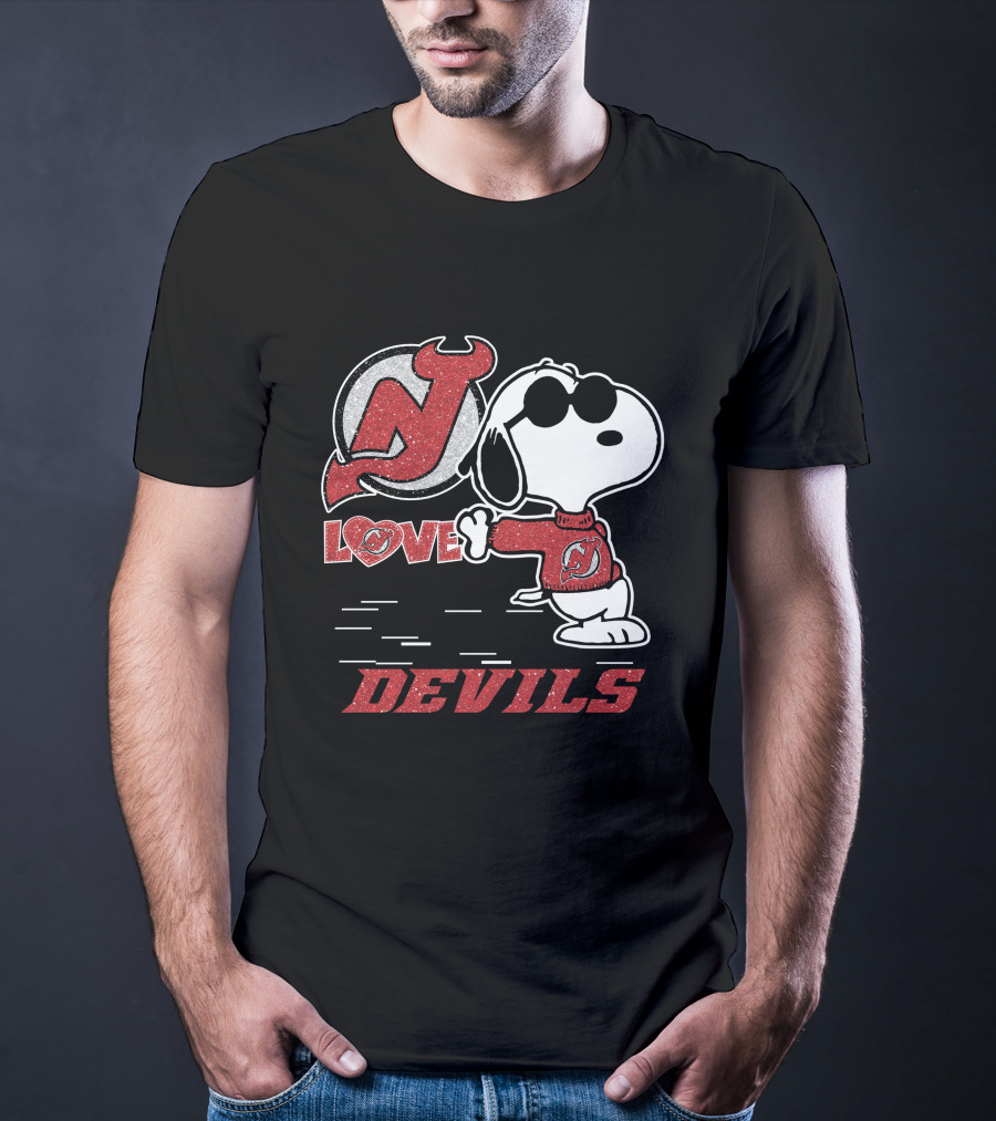 Snoopy Love New Jersey Devils Hockey T-Shirt
