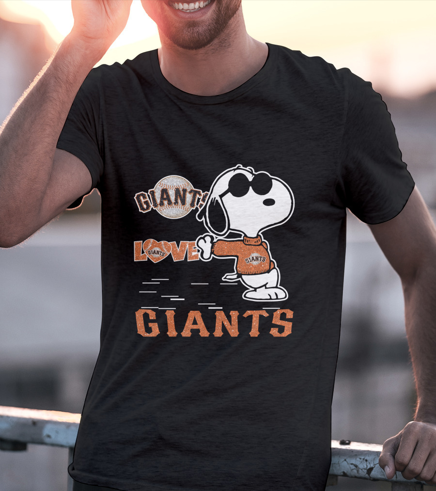 Snoopy Giants Love San Francisco Giants T-Shirt