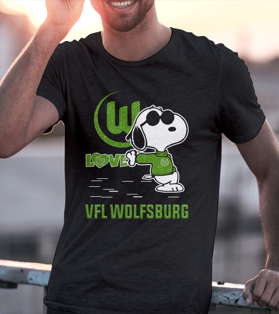 Snoopy Love VfL Wolfsburg Football Passion T-Shirt