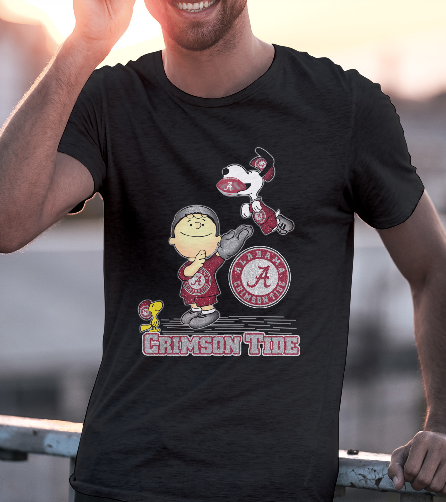 Snoopy And Woodstock Celebrate Alabama Crimson Tide Football T-Shirt