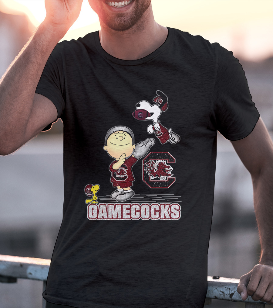 Snoopy And Woodstock Celebrating South Carolina Gamecocks Football T-Shirt