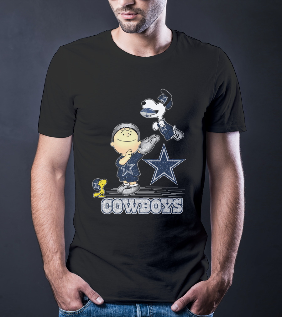 Snoopy Dallas Cowboys Football Star Fan T-Shirt