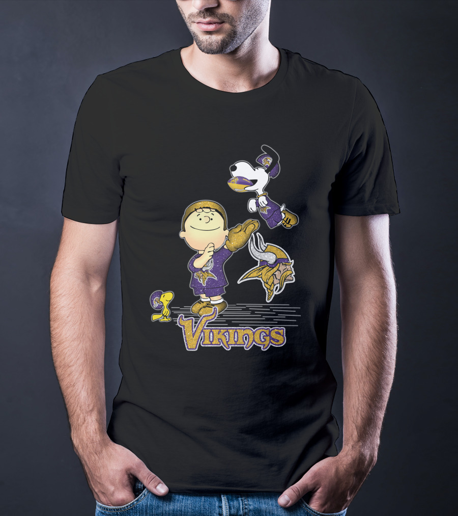 Snoopy And Friends Celebrate Minnesota Vikings Victory T-Shirt