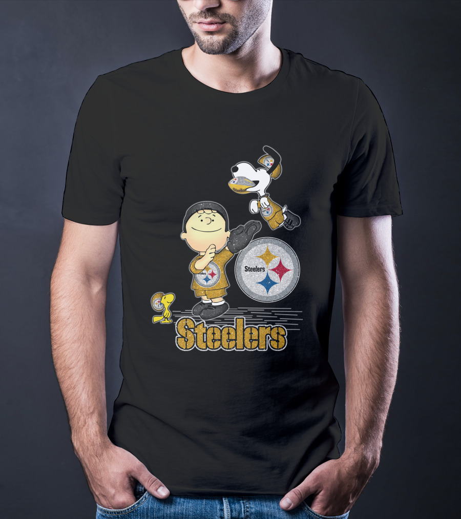 Snoopy Steelers Football Peanuts Characters Love Pittsburgh Steelers T-Shirt