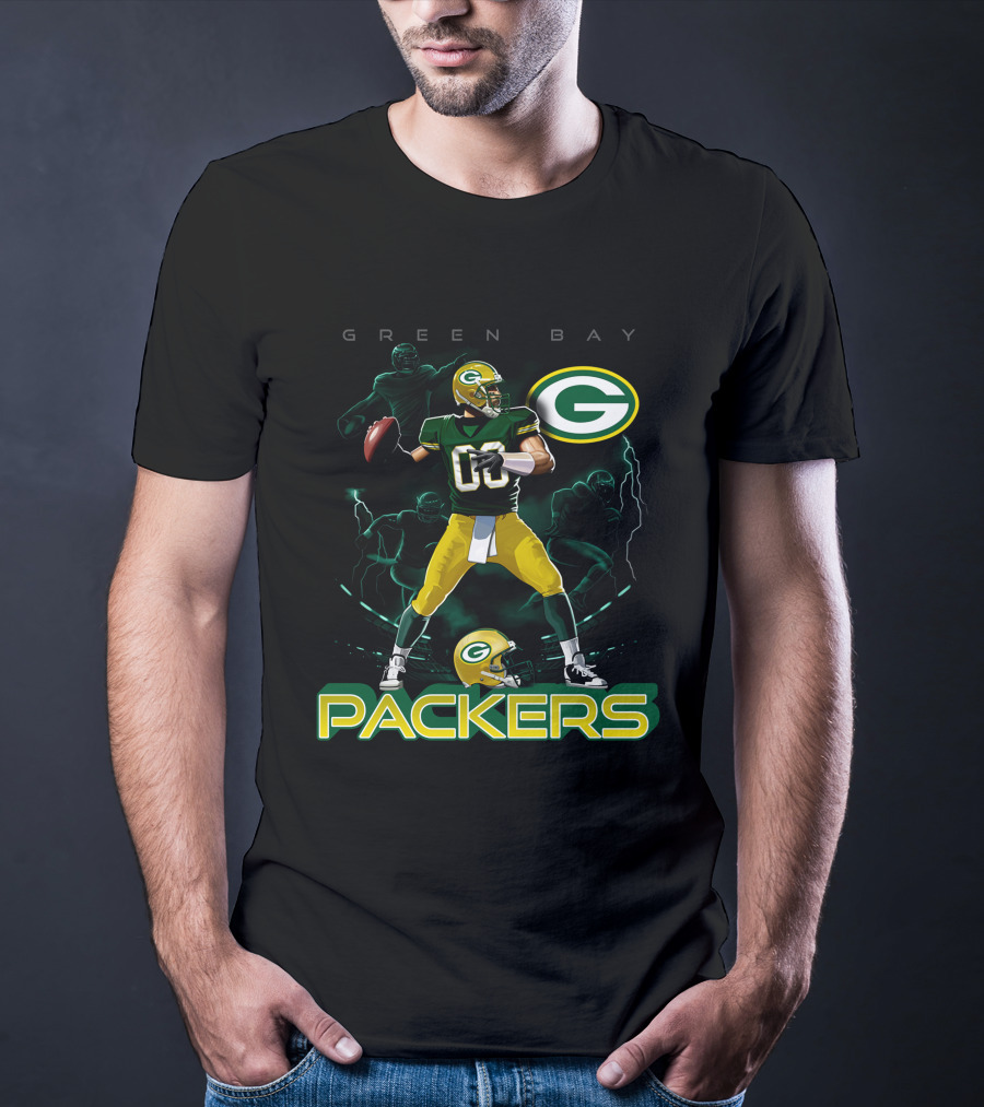 Green Bay Packers Quarterback Action And Helmet T-Shirt