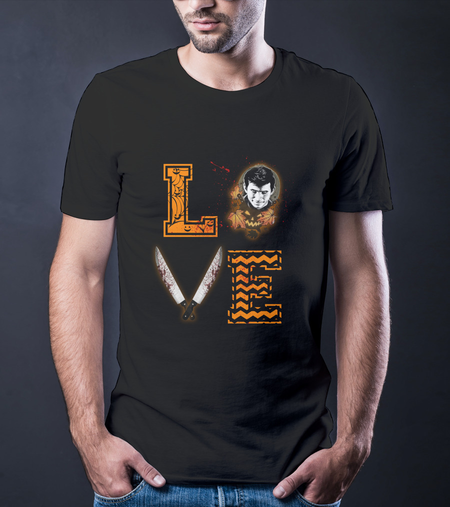 Love Halloween Spider Webs Bloody Knives Classic Horror Face T-Shirt