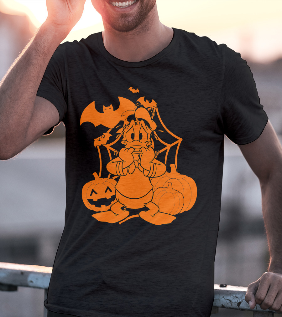 Donald Duck Halloween Pumpkins With Bat And Spider Webs T-Shirt