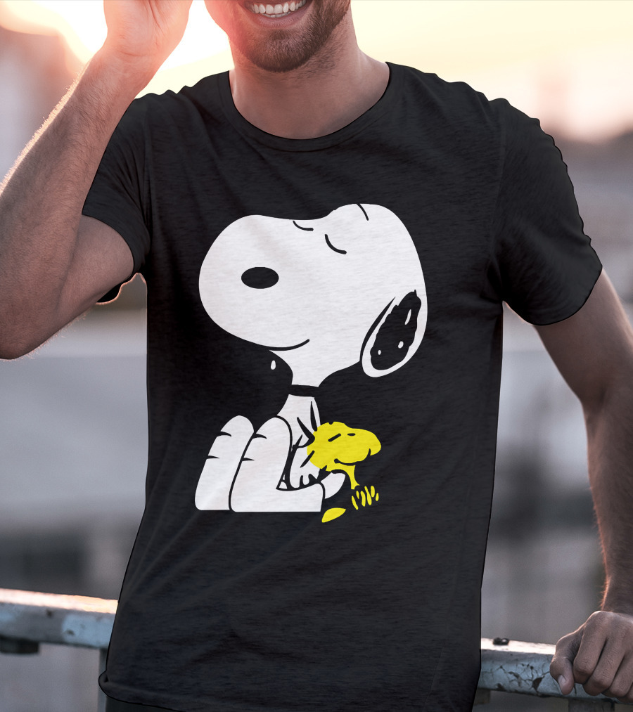 Snoopy Sleep In Peace With Woodstock Sleeping In Black And White Peanuts Comic T-Shirt