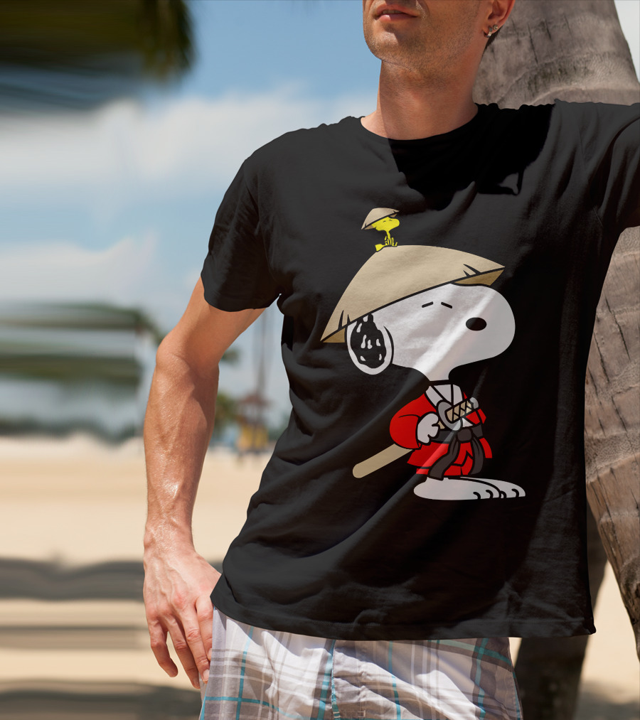 Snoopy Samurai Woodstock Hat Red Kimono Sword T-Shirt
