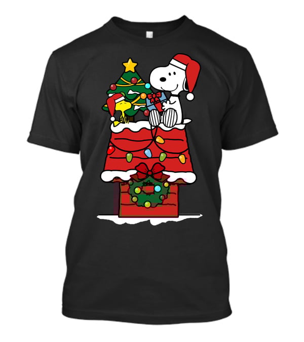 Snoopy And Woodstock Celebrate Christmas On Doghouse With Santa Hats And Tree T-Shirt