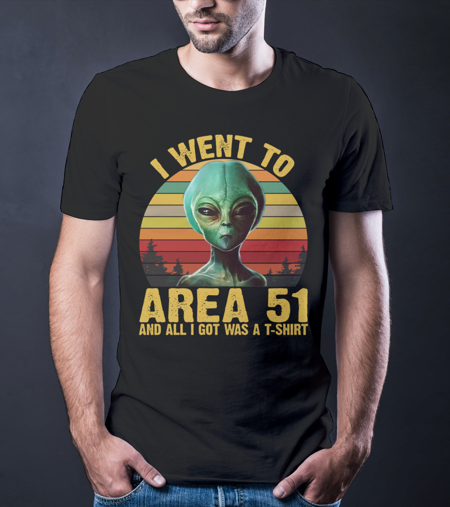 I Went To Area 51 And All I Got Was A T-Shirt With Funny Alien Retro Sunset T-Shirt