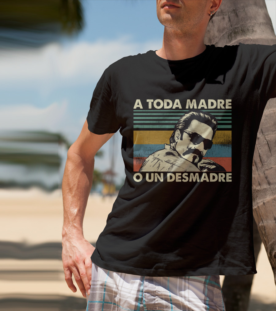 A Toda Madre O Un Desmadre Vintage Retro Stripes Cool Sunglasses T-Shirt