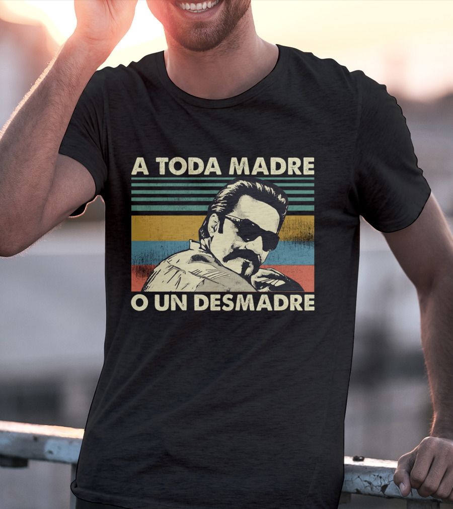 A Toda Madre O Un Desmadre Vintage Retro Stripes Cool Sunglasses T-Shirt