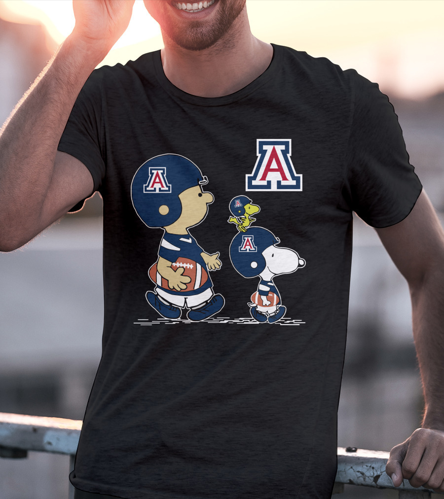Arizona Wildcats Peanuts Snoopy Charlie Brown Woodstock Football Helmet T-Shirt
