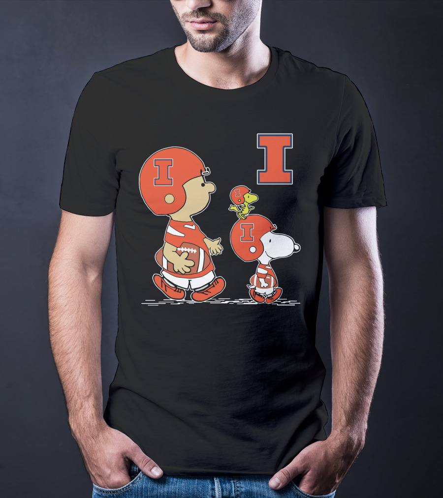 Illinois Fighting Illini Peanuts Football Characters With Big I T-Shirt