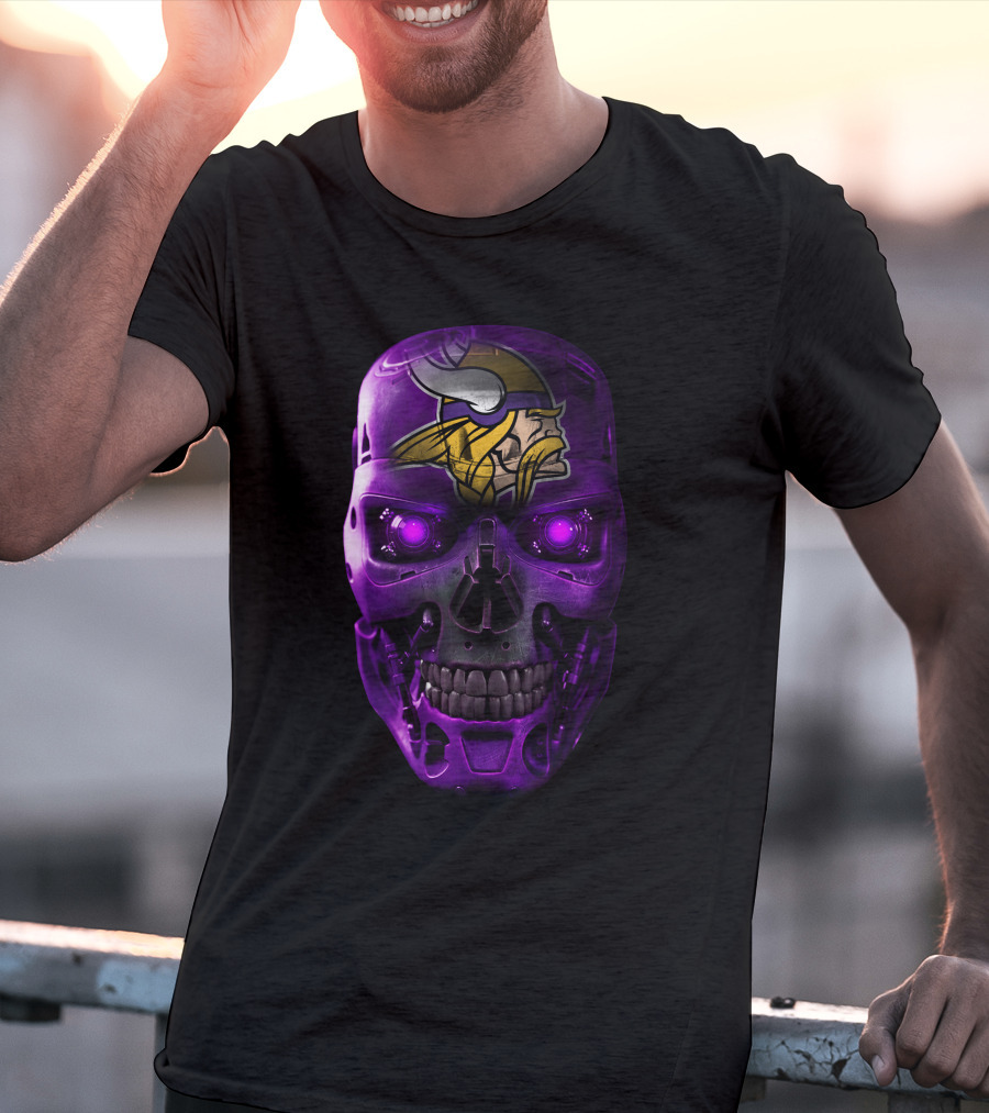 Vikings Skull Helmet Futuristic Purple Glowing Eyes T-Shirt