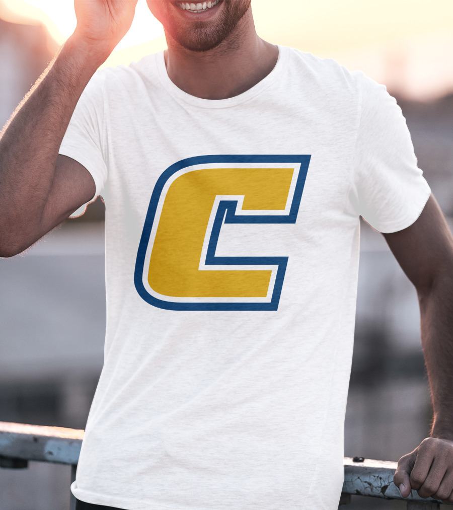 Chattanooga Mocs Large Yellow C Logo Collegiate Sports Emblem T-Shirt