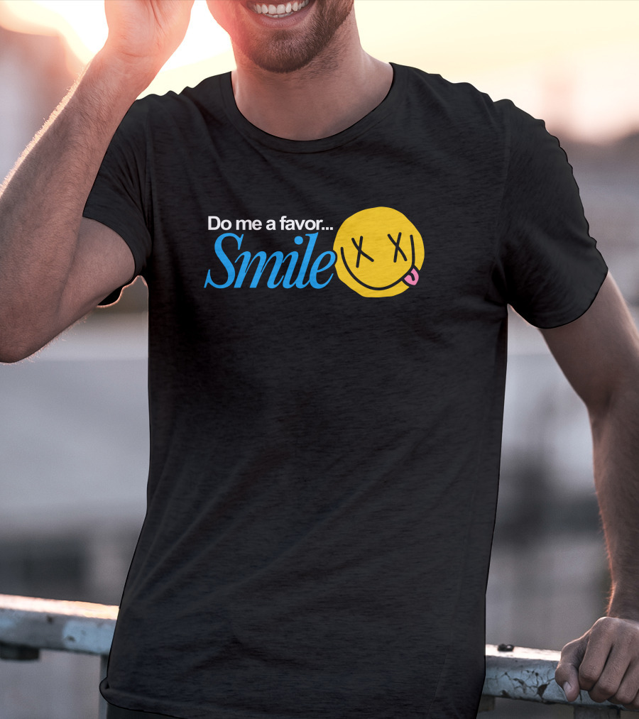 Bobby Mares Smile Yellow Face Iconic T-Shirt