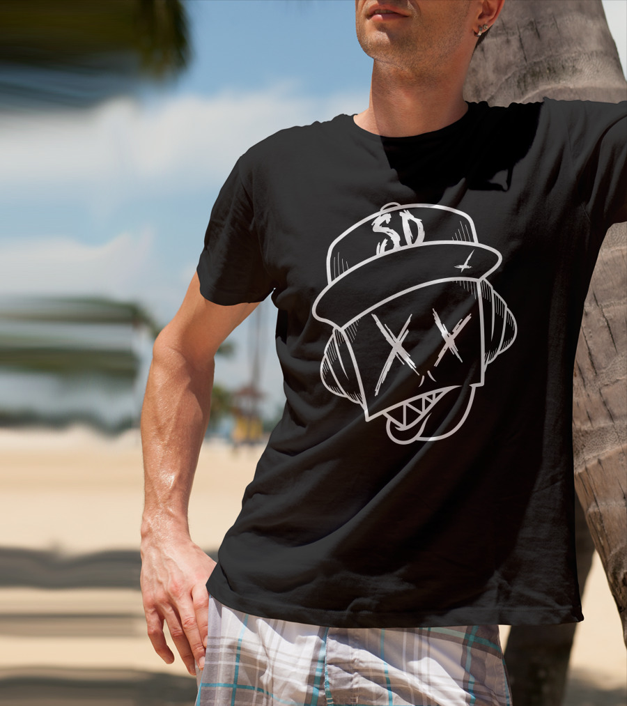 SD SubDocta Graffiti Style Cartoon Face With Hat And Headphones T-Shirt