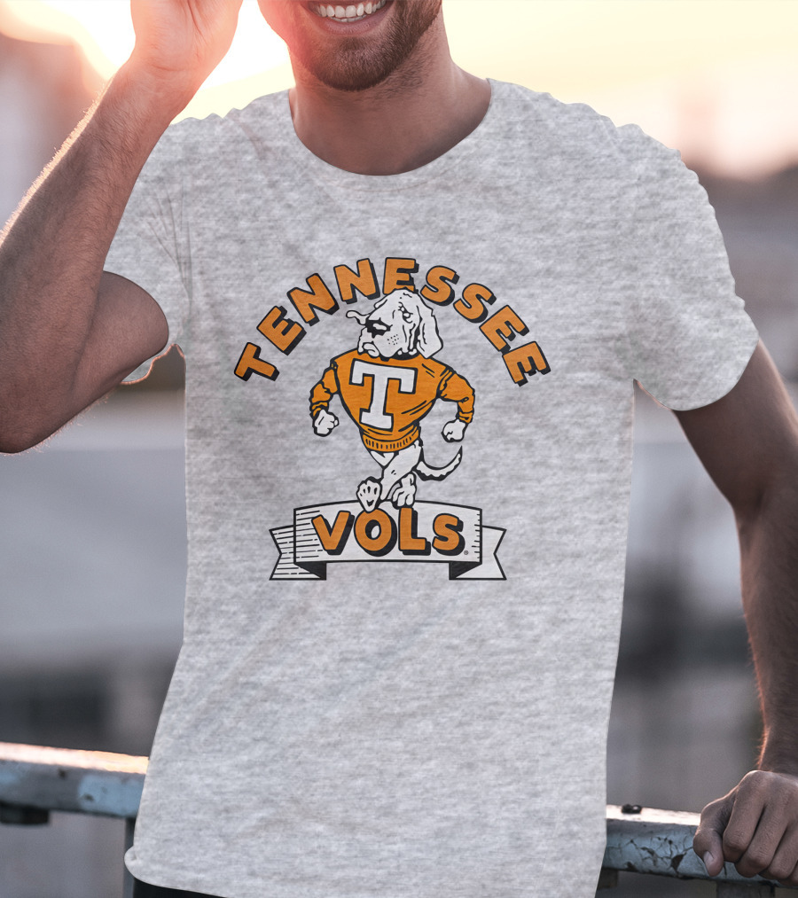 Chris Lofton Tennessee Vols Vintage Smokey Mascot Homefield T-Shirt