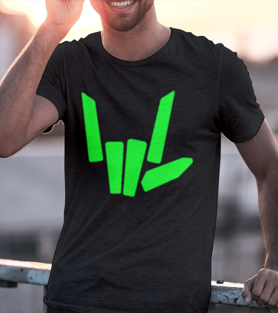 Original Share The Love Green Hand Sign Gesture T-Shirt