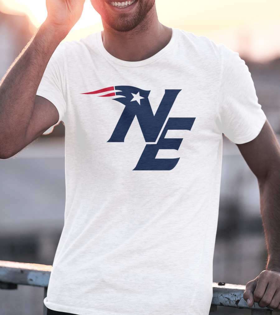 Kansas City Chiefs Logo If You Like Football Team NE Patriots T-Shirt
