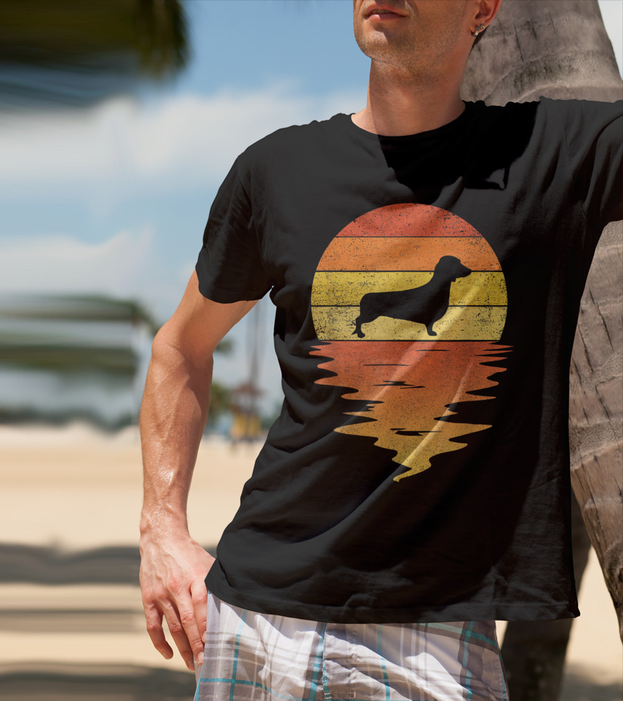 Dachshund Silhouette 70s Vintage Sunset T-Shirt