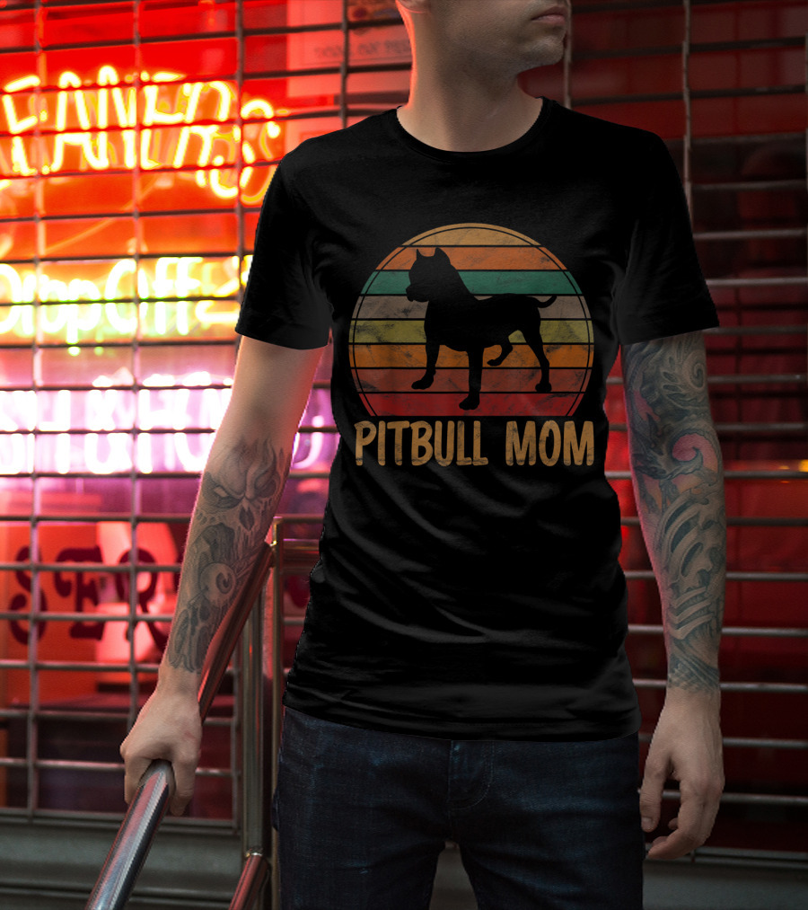 Pitbull Mom Dog Lover Pet Mother Pit Bull Mama Retro T-Shirt