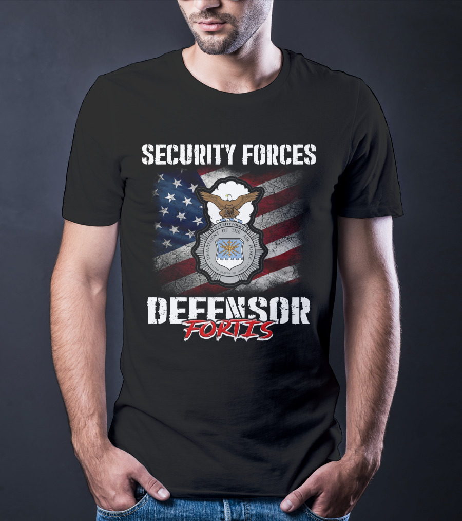 Security Forces Defensor Fortis United States Air Force Flag Badge T-Shirt