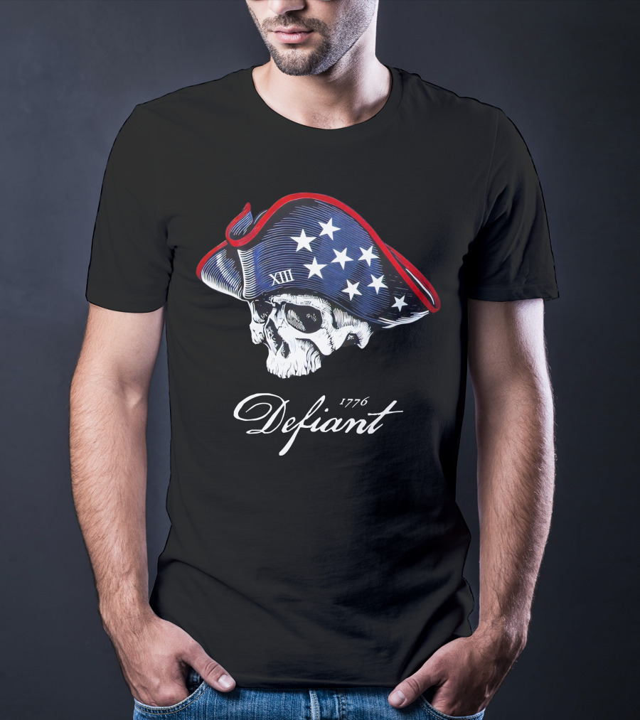 Defiant 1776 XIII Skull With Patriot Tricorn Hat Men's Fashion 3XL T-Shirt