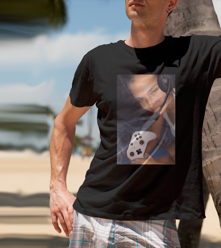 Ash Kaashh Merch Gamer Headset Controller T-Shirt