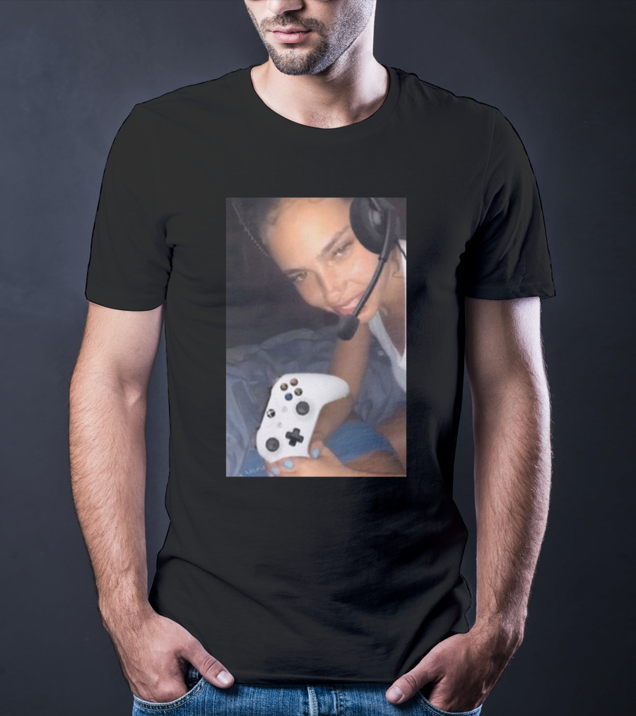 Ash Kaashh Merch Gamer Headset Controller T-Shirt