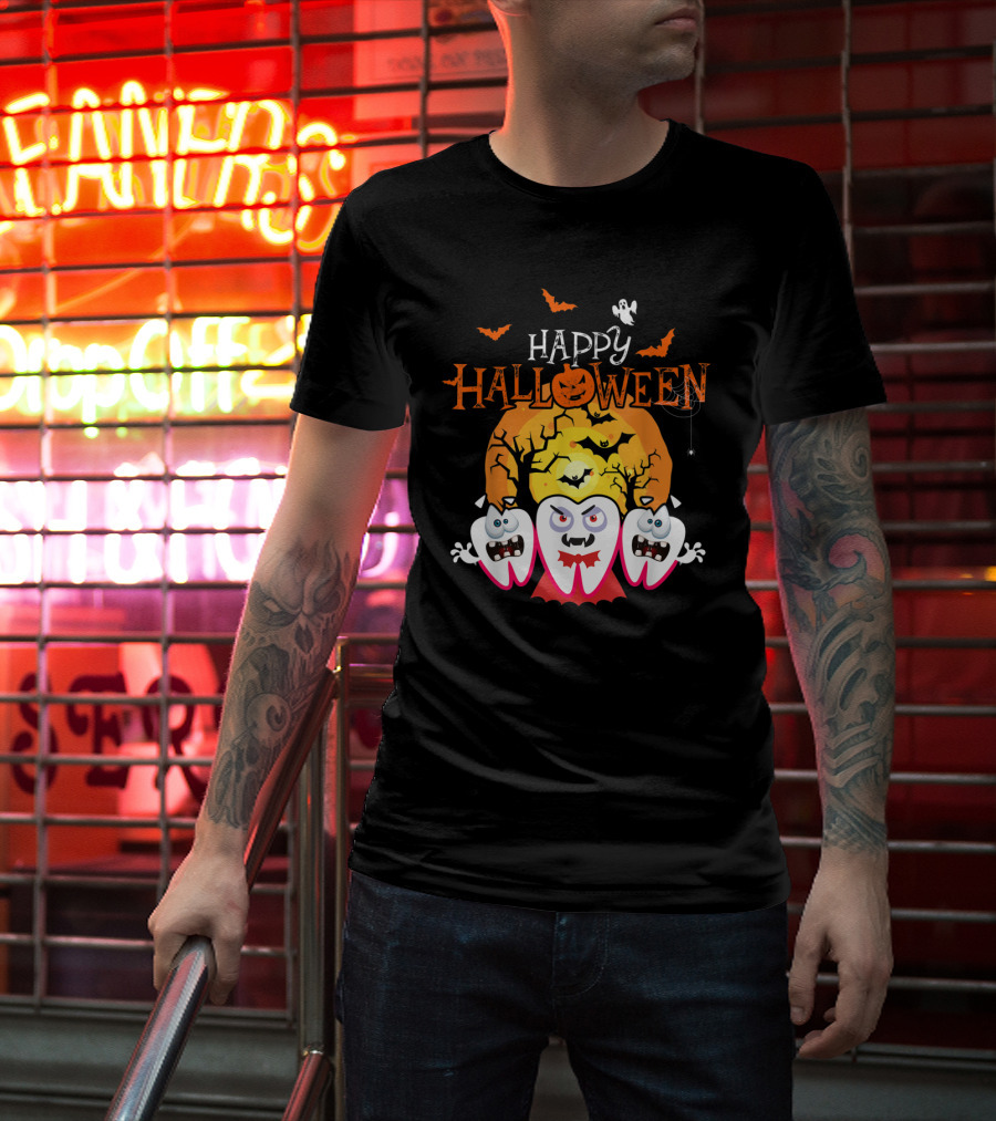 Happy Halloween Scary Dental Teeth With Cracked Moon And Bats T-Shirt