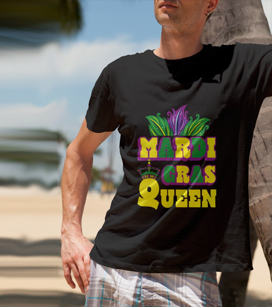 Mardi Gras Queen Crown With Colorful Feather Motif T-Shirt