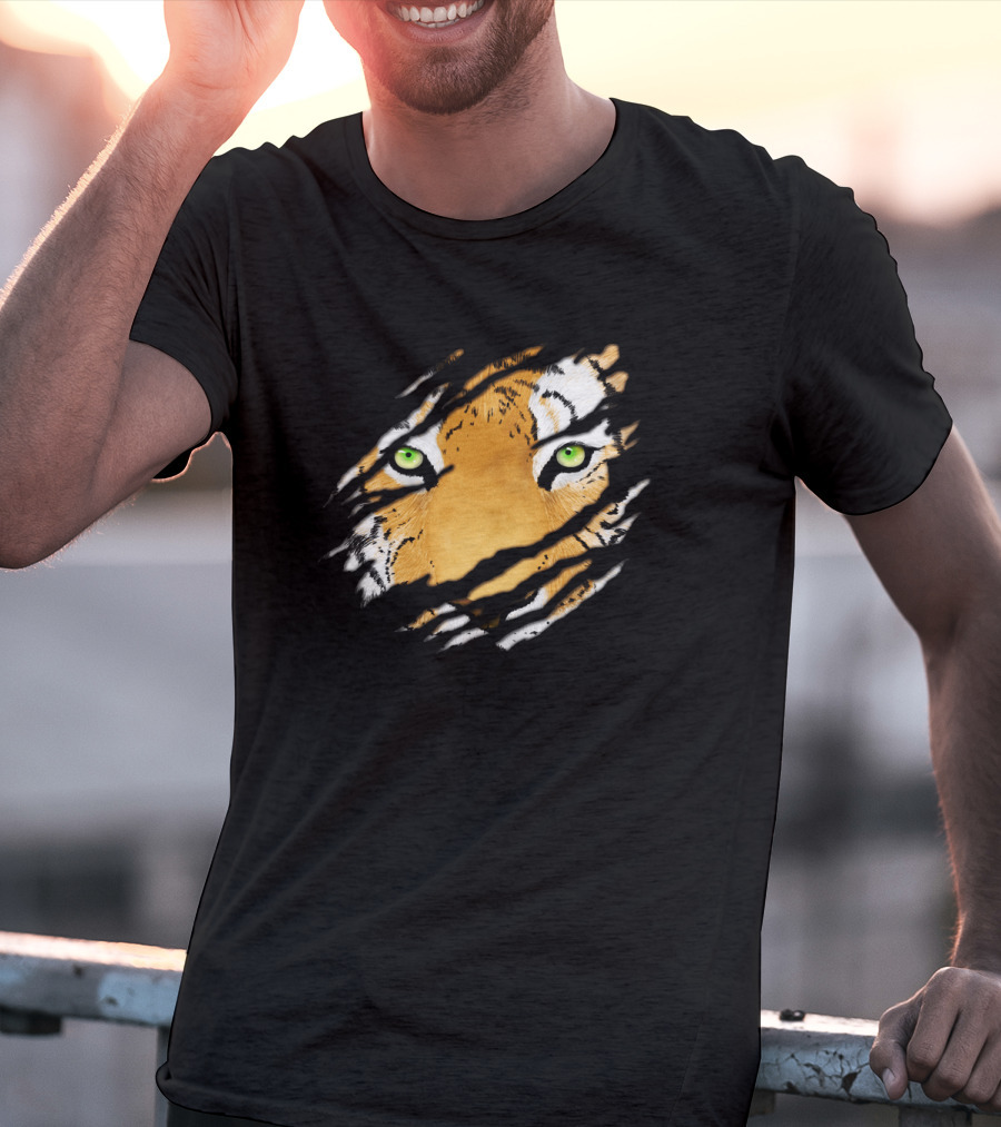 Tiger In Me Green-Eyed Wildlife Face Claw Marks T-Shirt