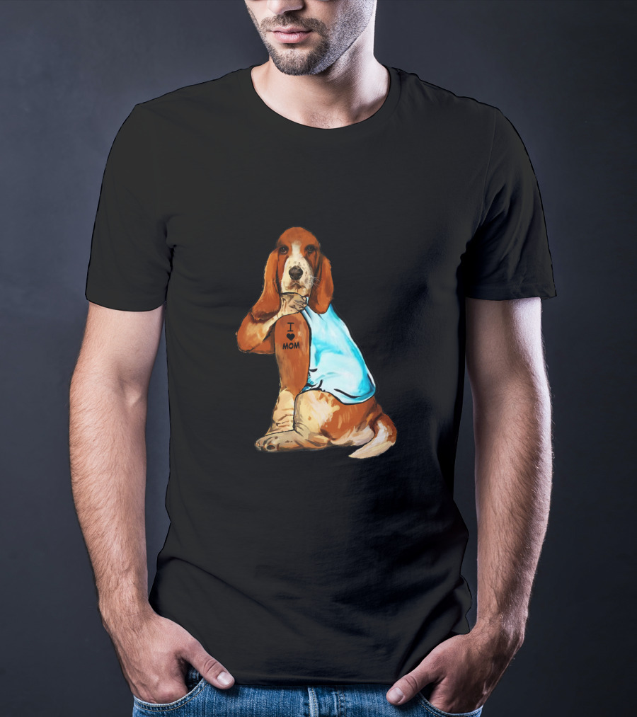 Basset Hound I Love Mom Tattoo Sitting T-Shirt