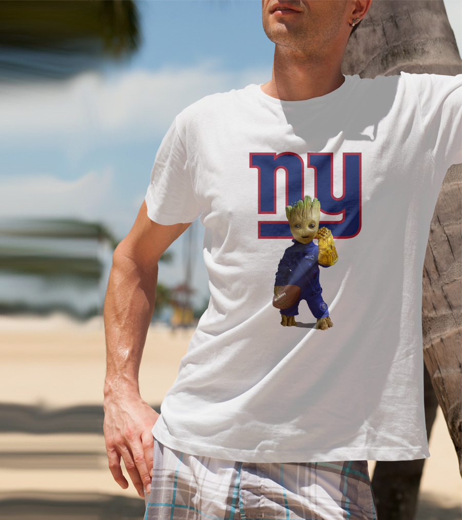 NY Giants Groot Football Infinity Gauntlet T-Shirt