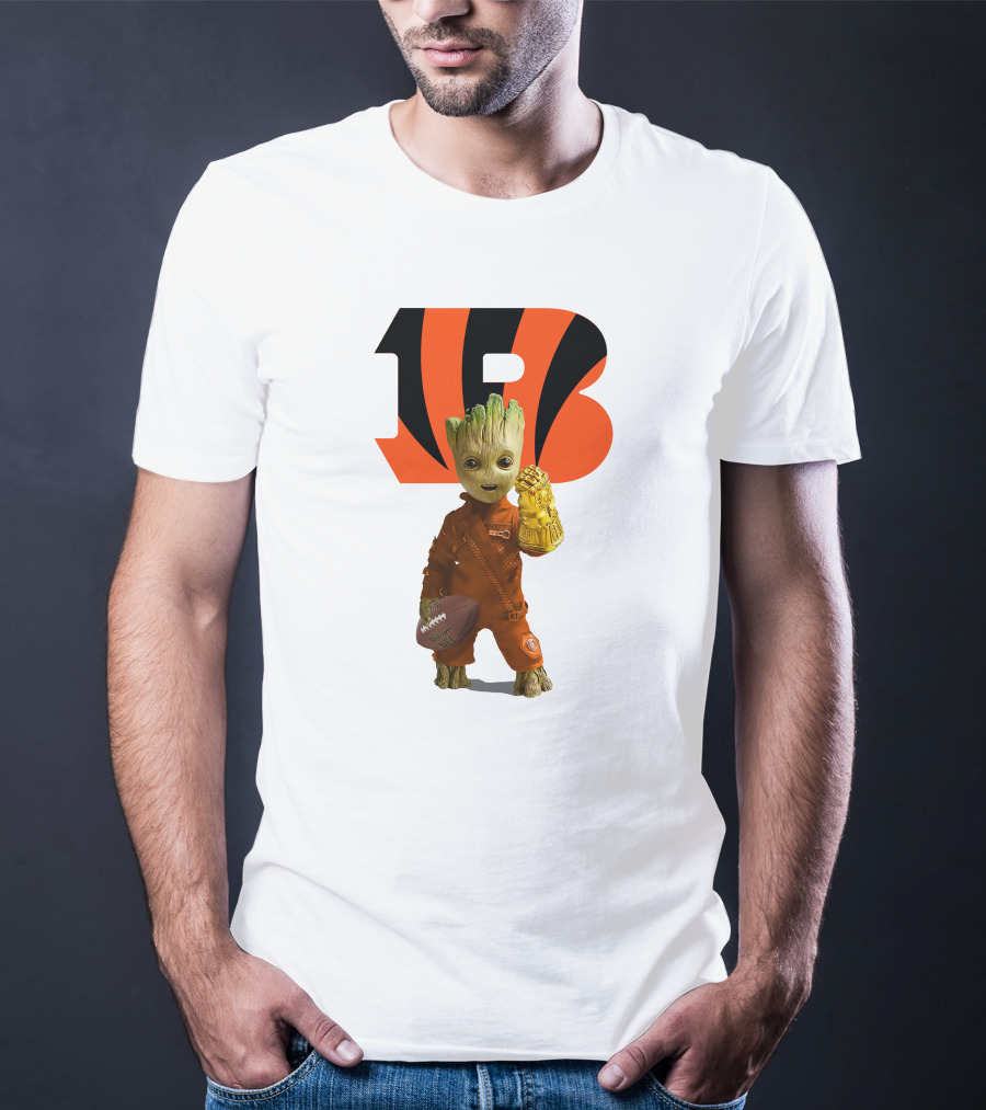 Cincinnati Bengals Groot Holding Football With Infinity Gauntlet T-Shirt