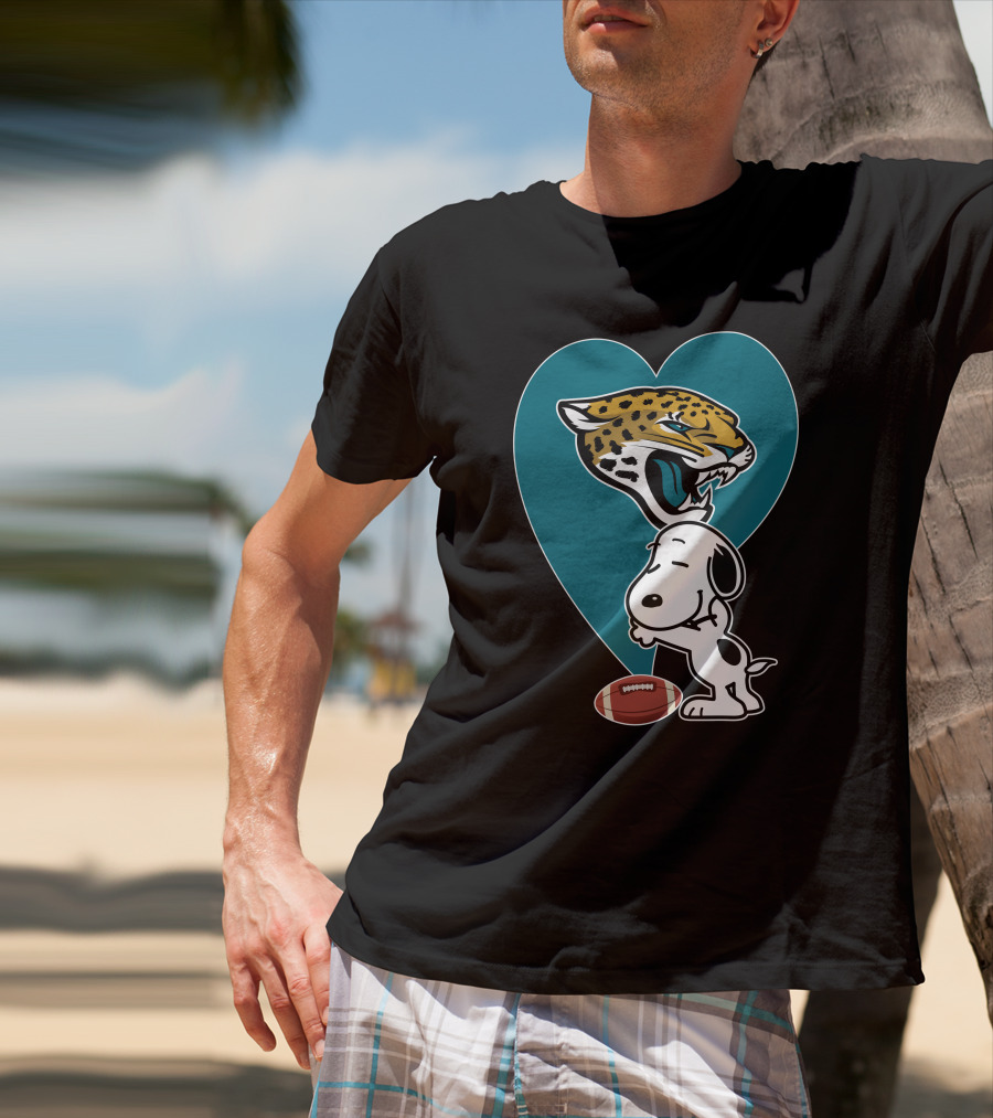 Jacksonville Jaguars Snoopy Heart Football Hug T-Shirt