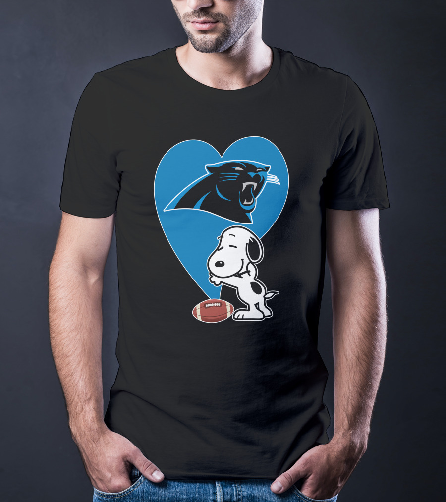 Carolina Panthers Snoopy Football Heart Hug T-Shirt